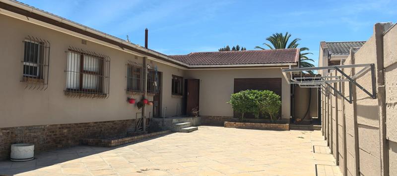 3 Bedroom Property for Sale in Morgenster Heights Western Cape